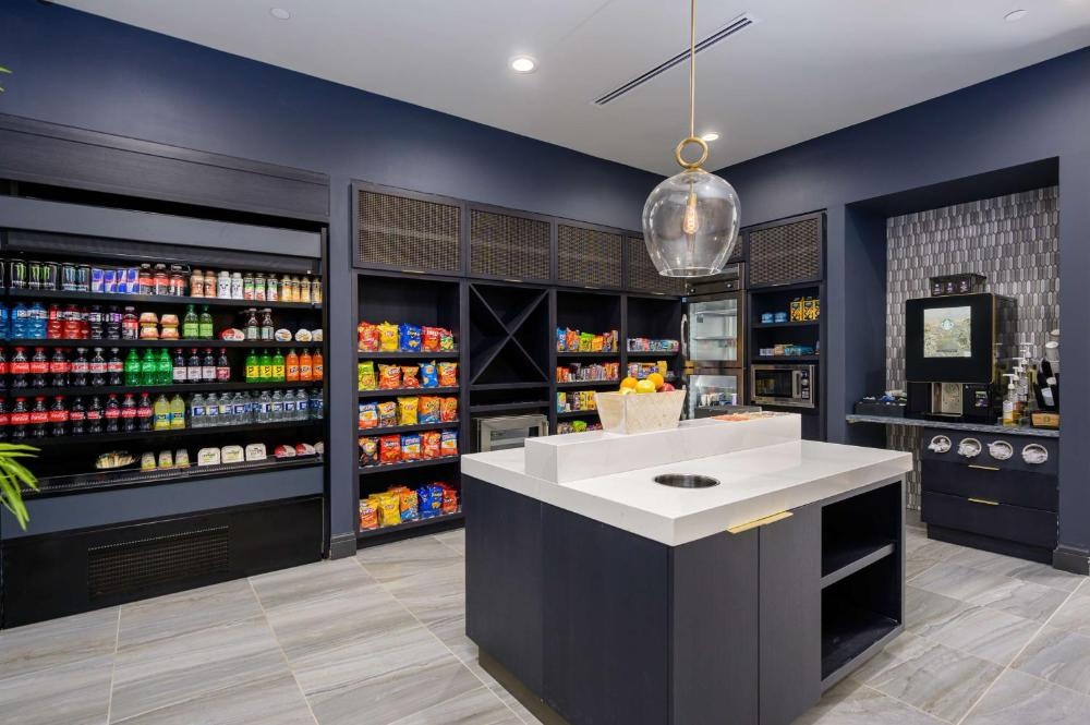 DoubleTree by Hilton Raleigh Midtown